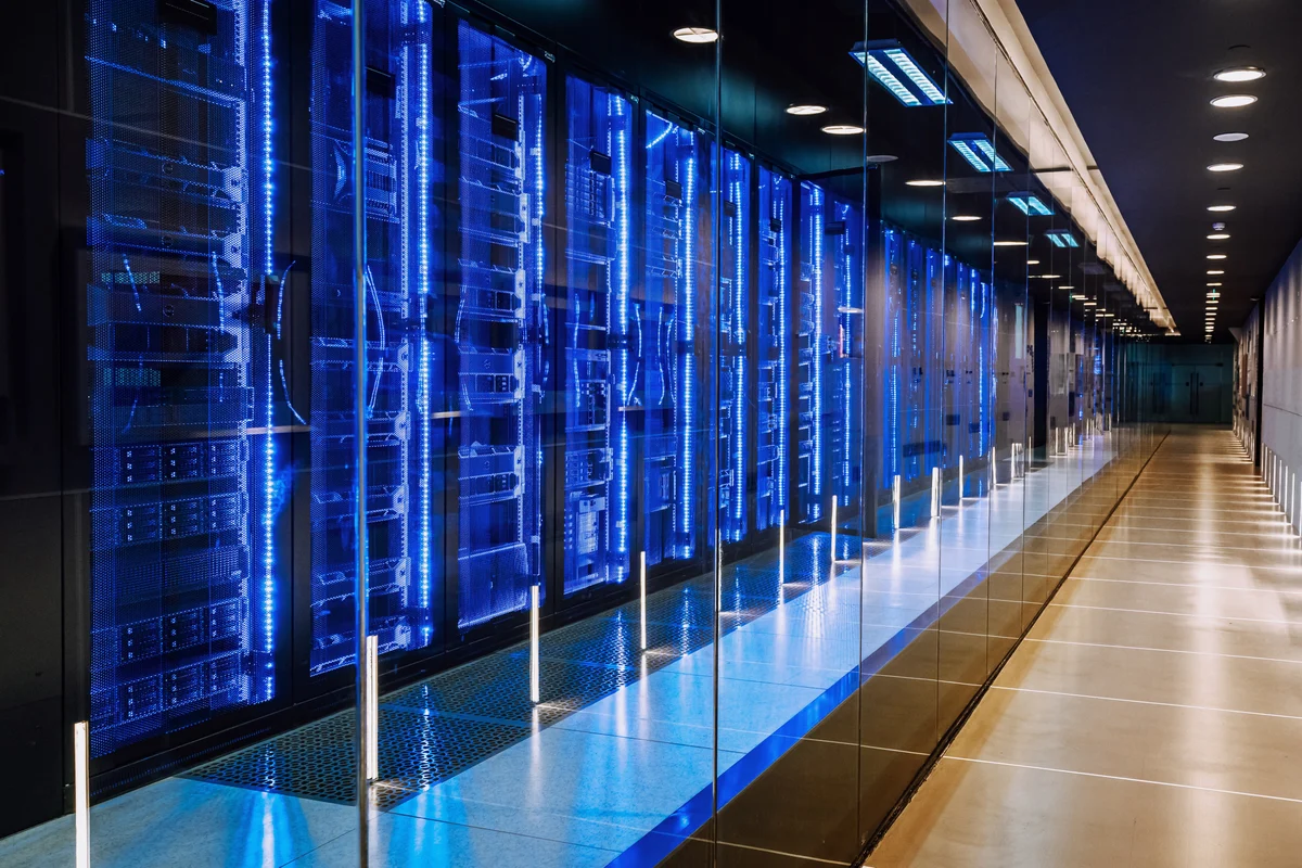 Oracle's Headcount Fell by 21,000 as AI Reshapes Its Business. Here's What It Means for the Stock.