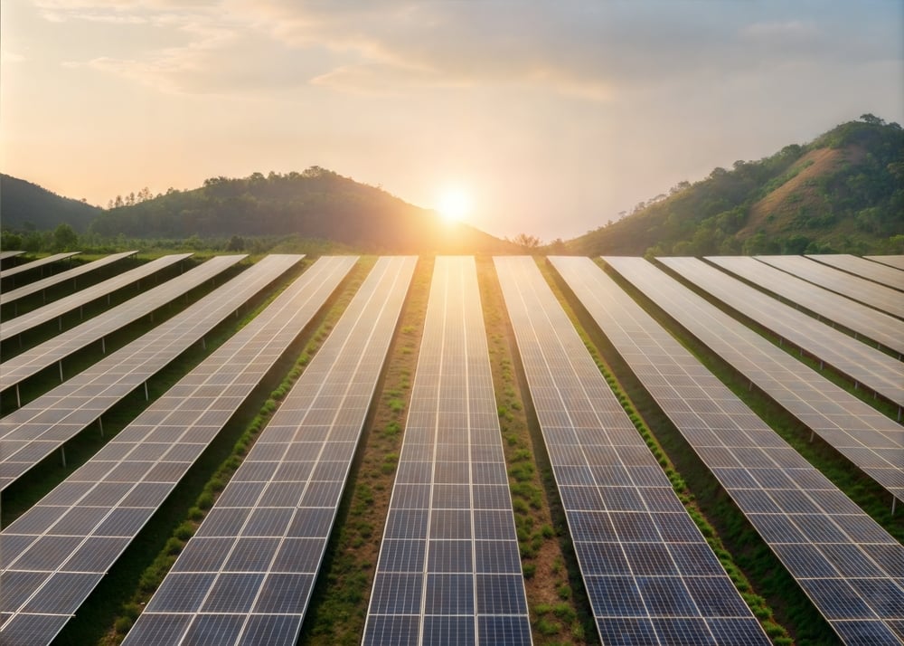 First Solar Shares Climb After Mixed Q2 Report — Details