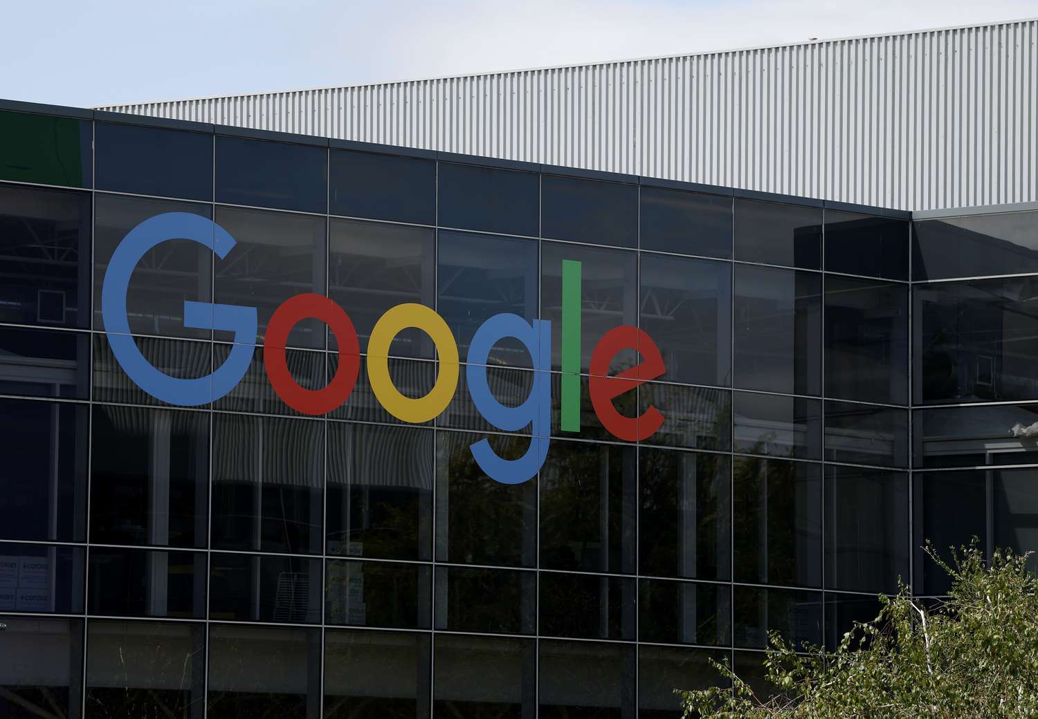 Google Wants More Energy to Fuel AI. It's Buying This Company to Help Power Its Data Centers.