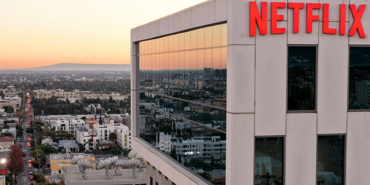 Netflix is getting stingier about its viewing data, and Wall Street isn’t happy