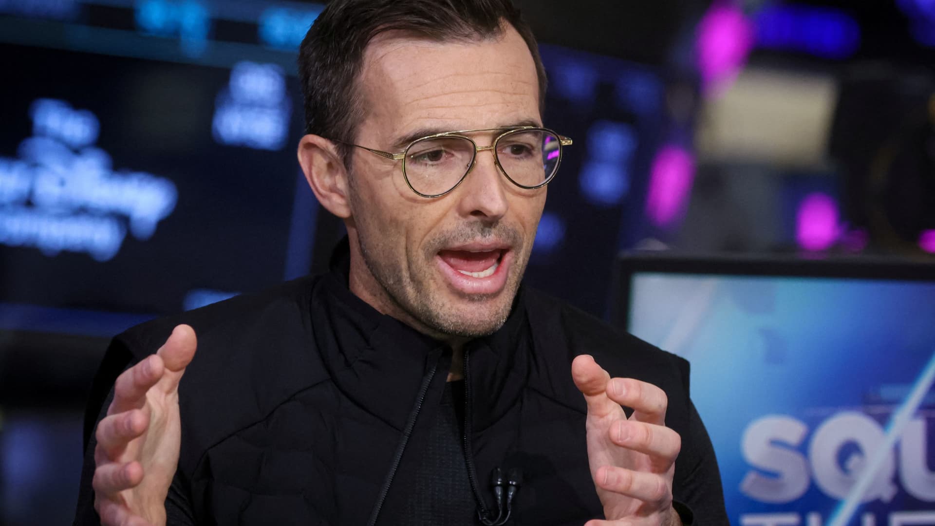 Lululemon CEO Calvin McDonald will depart in January