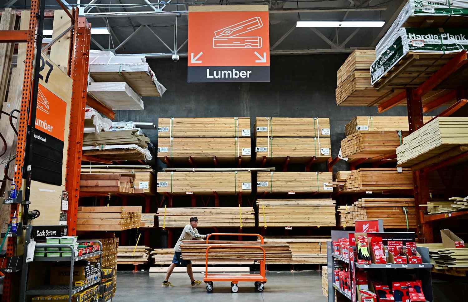 Home Depot Says It's Seeing Homeowner 'Fatigue' That Is Cutting Into Projects