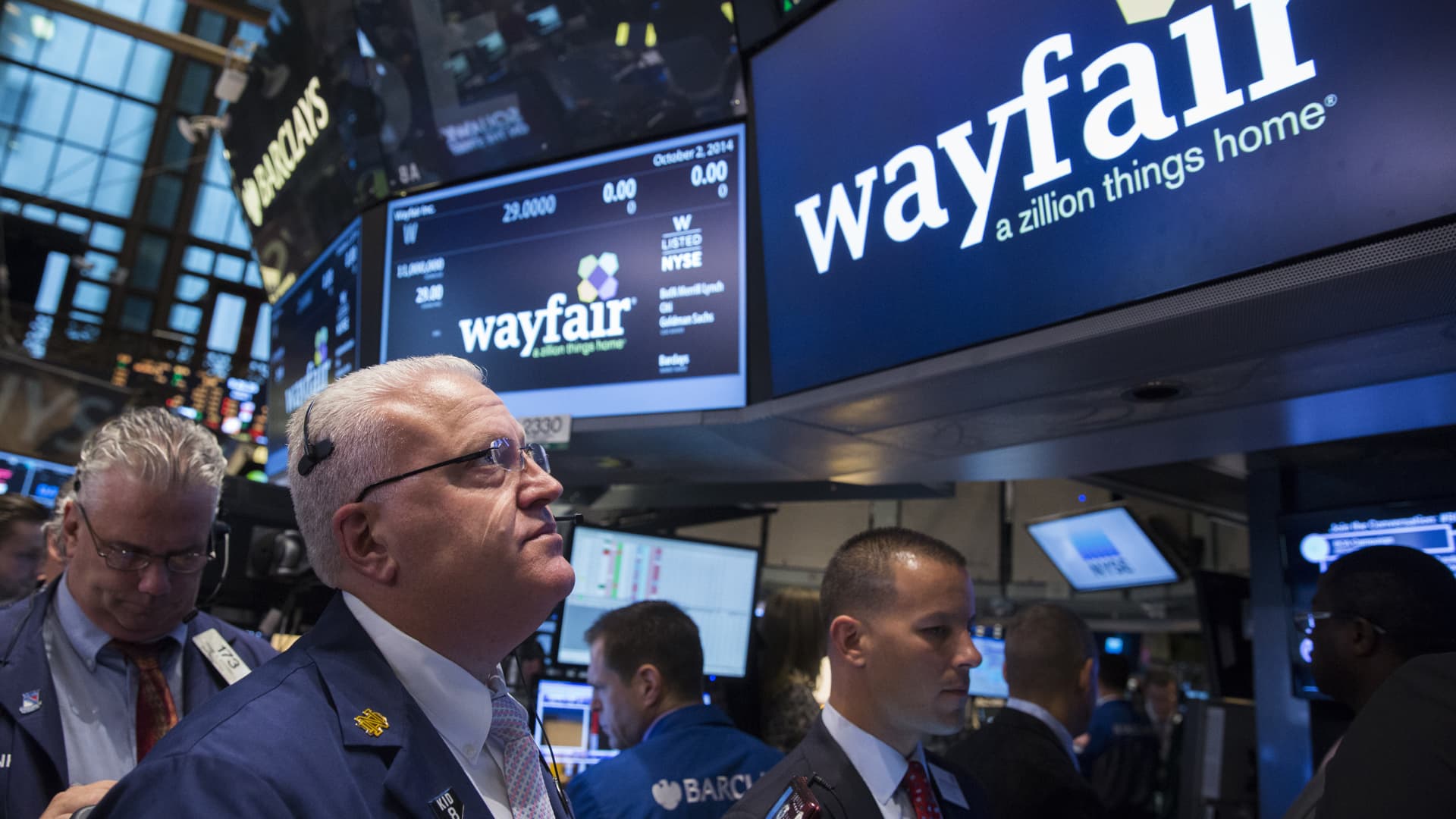 Wayfair's losses narrow by more than $100 million after layoffs, even as sales dip