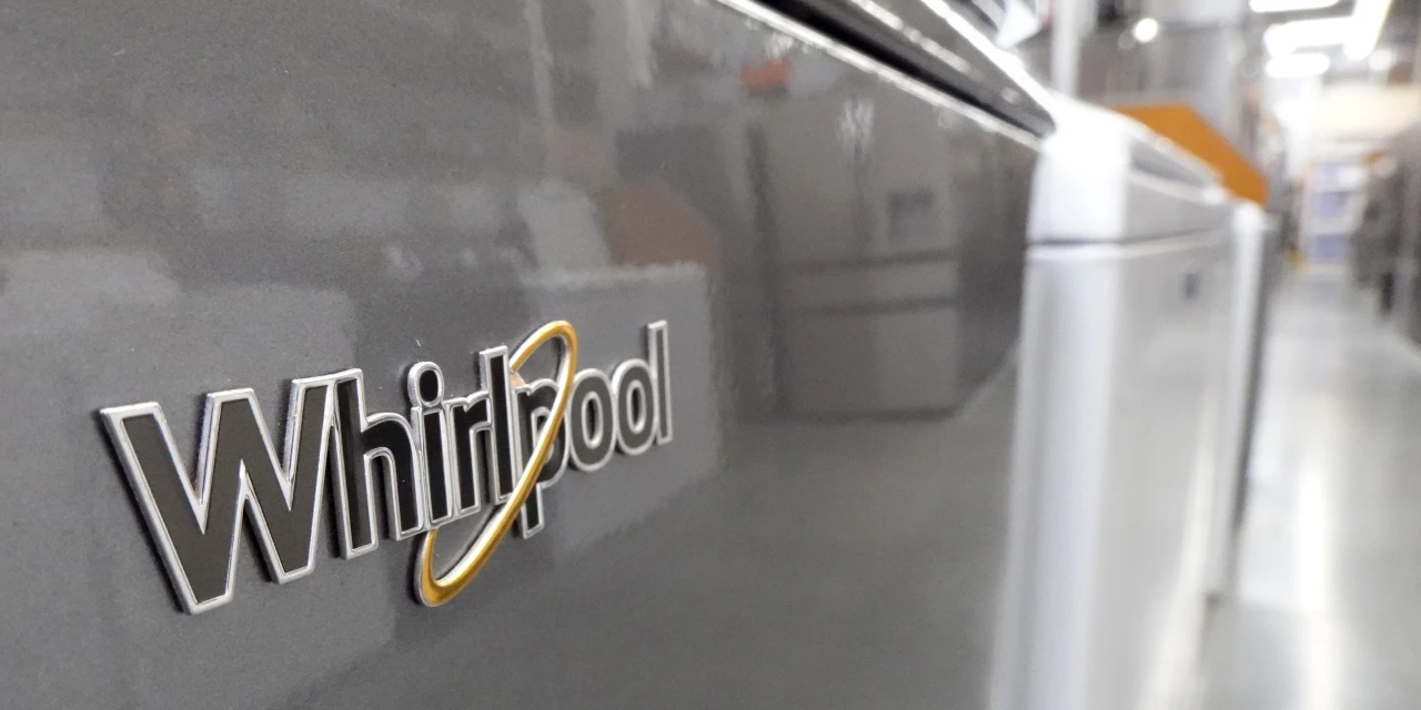 Whirlpool Heading for Full-Year Loss as Costs Mount and Sales Fall