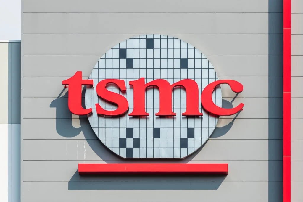 What's Going On With Taiwan Semiconductor Stock Friday?