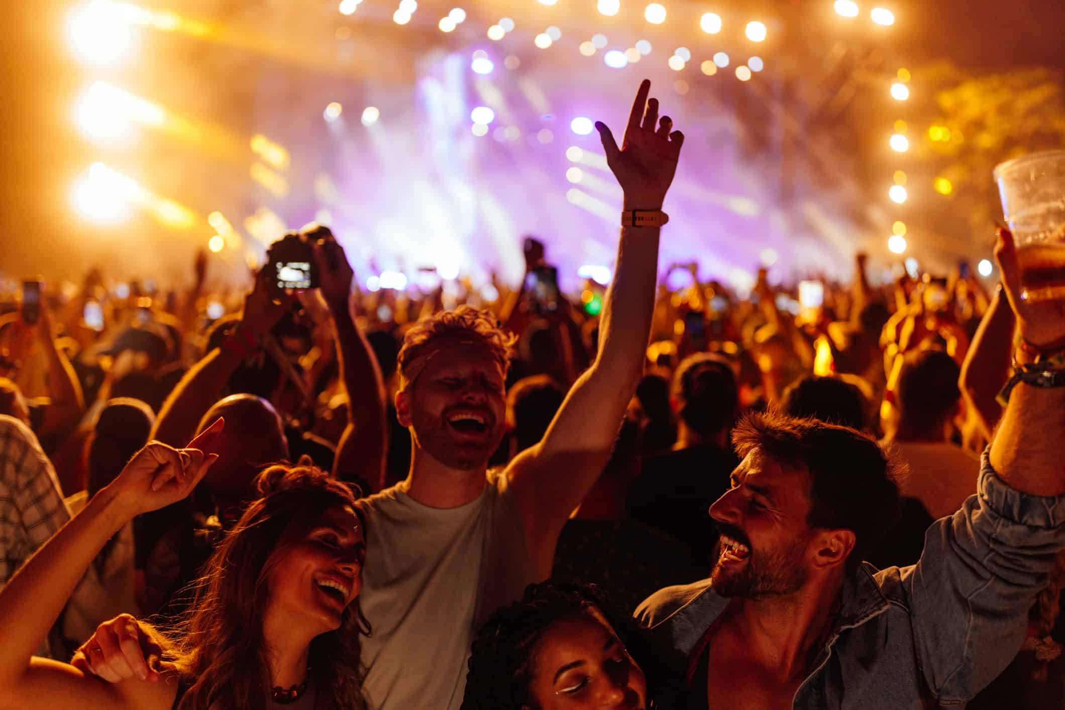 Citizens Initiates Coverage of Live Nation at Outperform With $190 Target