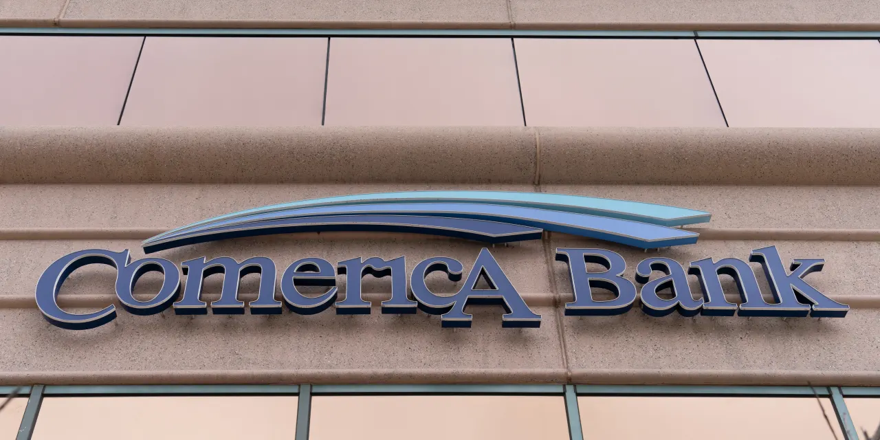 Fifth Third Is Merging Its Wealth Business With Comerica’s. That Creates Uncertainty for Ameriprise.