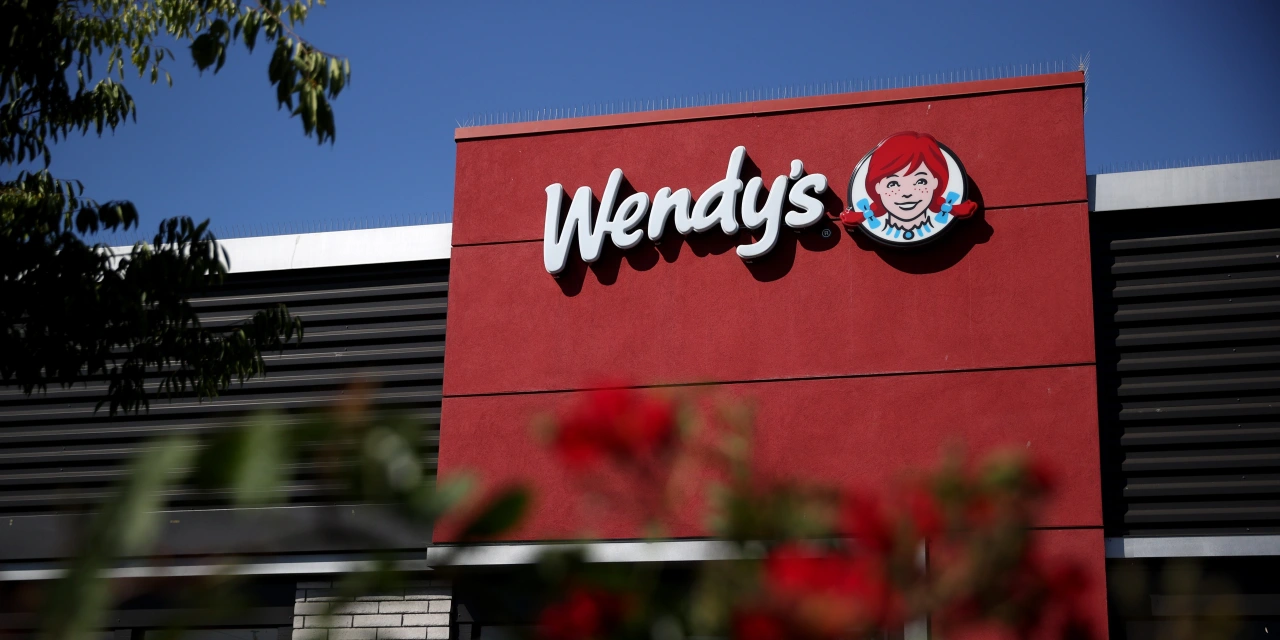 Wendy’s Sales Dented by Persistent U.S. Struggles