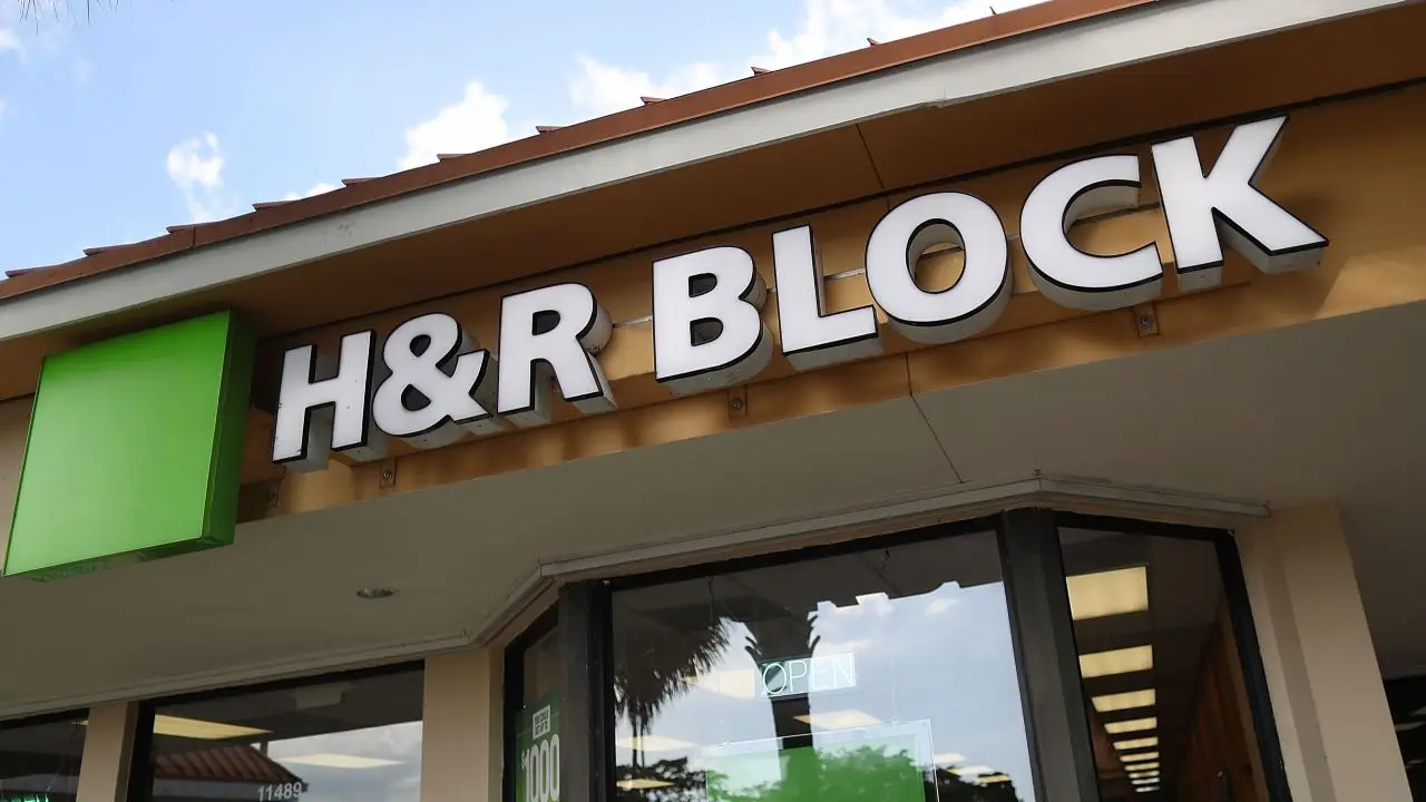 H&R Block’s Tax Day outage frustrates last-minute filers - Fox Business