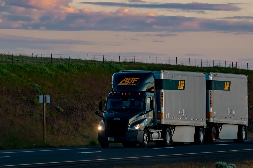 ArcBest Warns Freight Business To Stay Challenging Through 2025