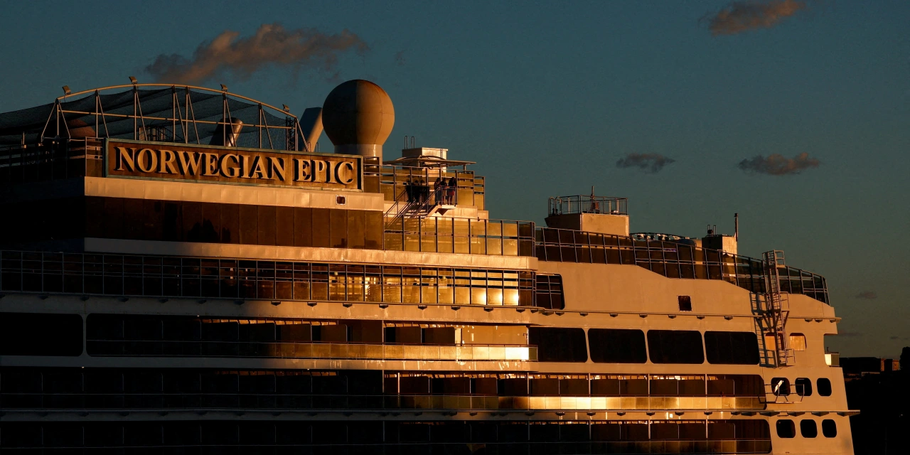 Norwegian Cruise Line Says Family Bookings Hurt Pricing Mix