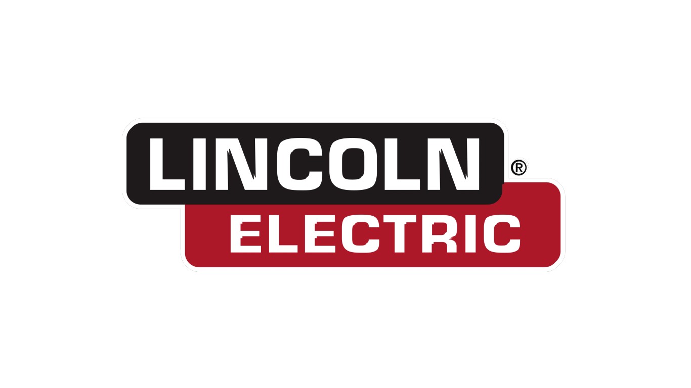 Lincoln Electric Reports Record Cash Flow and 17.4% Operating Margin as Revenue Growth Slows to 5.6%