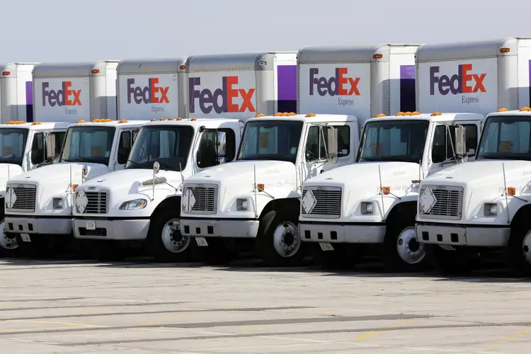 FedEx gains after BNP Paribas flips from being a bear to a bull