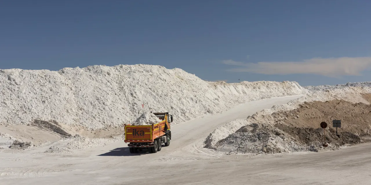 Albemarle Had Its Best Day Since 2023. The Lithium Stock Gets Downgraded Anyway.