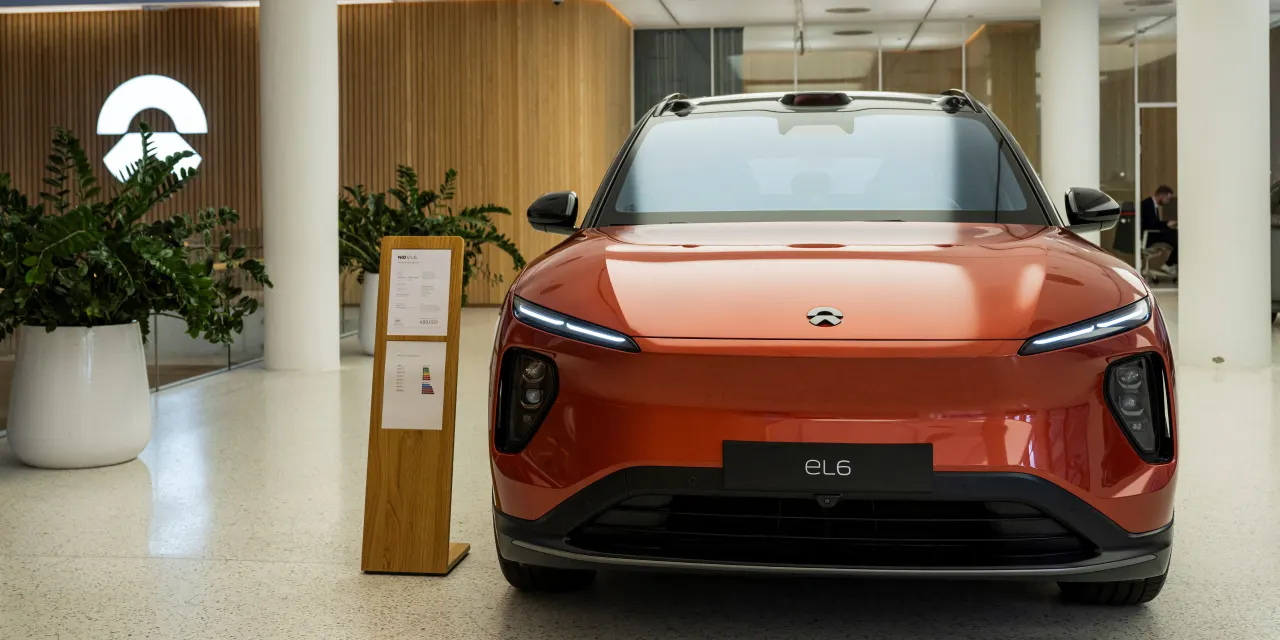 China Has EV Problems, Too. NIO Stock Is Down.