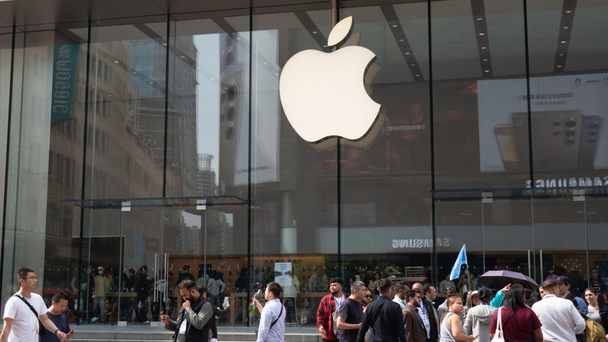 Apple faces a 'difficult situation' in China: Expert - Yahoo Finance