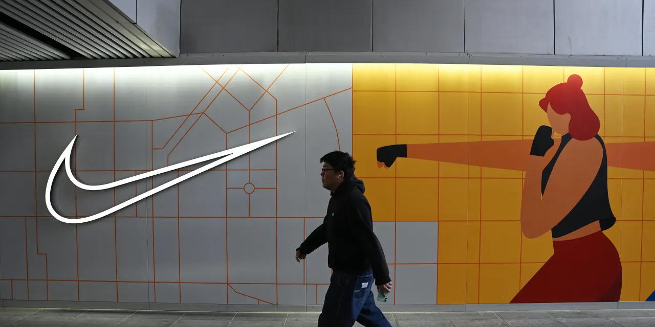 Retailers could be big winners in a repeal of Trump’s tariffs. Here’s why the stocks aren’t rising.