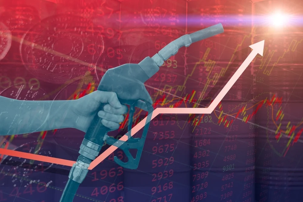 Gas Prices Searches Hit Four-Year High On Google: Uber Offers Drivers $4,000 To Switch To EVs