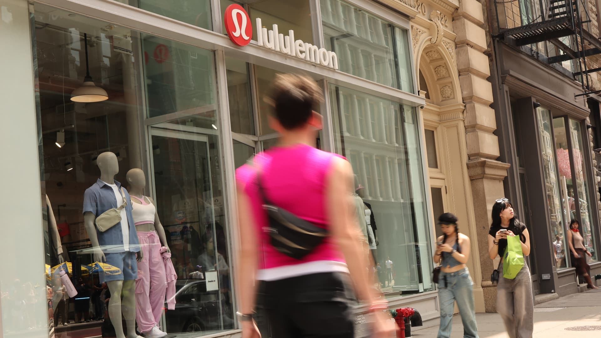 Lululemon shares tumble 20% as it cuts full-year earnings guidance, citing 'dynamic macroenvironment'