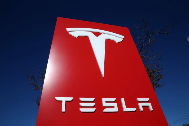 Tesla upgraded at UBS: Near-term headwinds now balanced by long-term AI upside