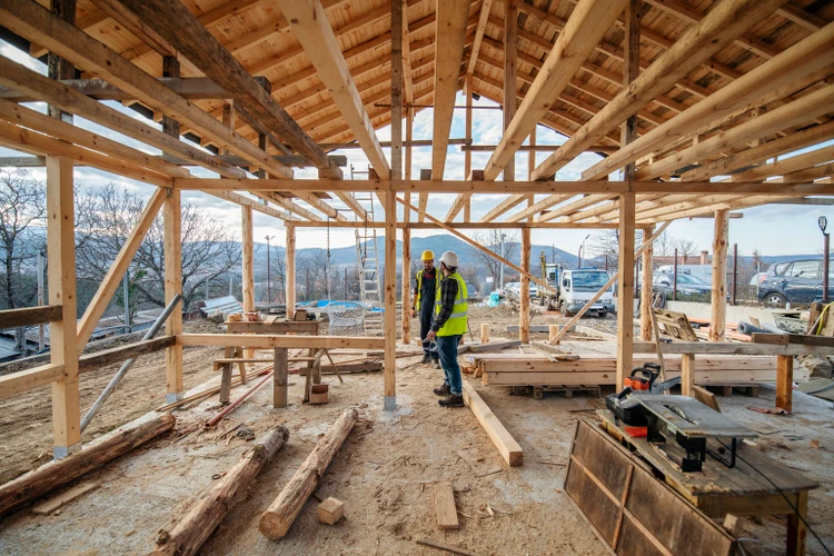Builders FirstSource downgraded at Wedbush on weak housing outlook