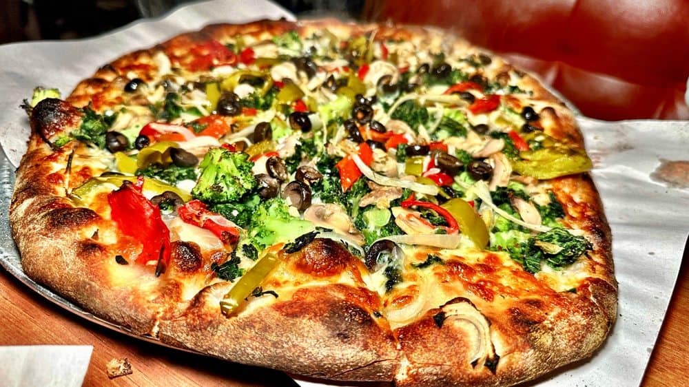 Papa John's 10% Dividend Yield Is Misleading. Here's How Domino's Compares