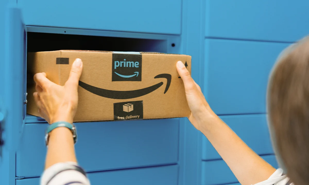 Should you Buy Amazon Stock Before October 29? History Has a Clear Answer.