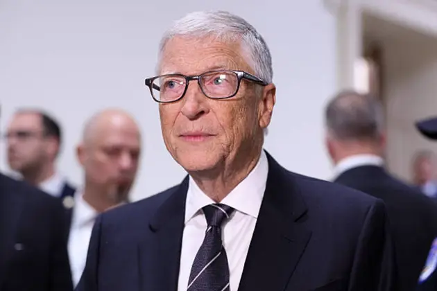 Bill Gates says AI needs urgent supervisory layer
