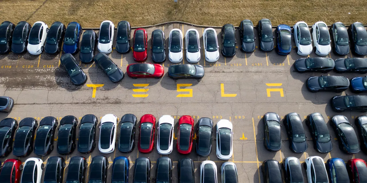 Tesla Nears Launch of ‘Terafab’ Chipmaking Factory. What It Means for the Stock.