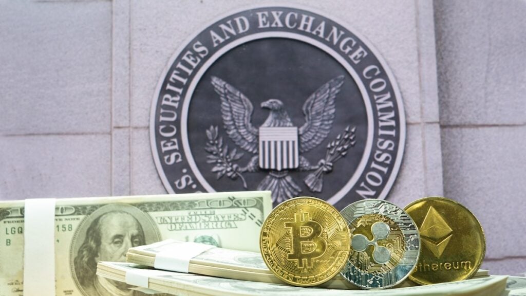 XRP, Bitcoin Have Moved in 'Near-Perfect Lockstep'—Here's What Could Change Soon