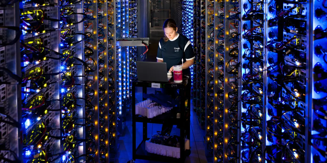 This Bitcoin Miner Sees AI Cloud Revenue Grow 110%. Why the Earnings Selloff Could Be a Time to Buy.