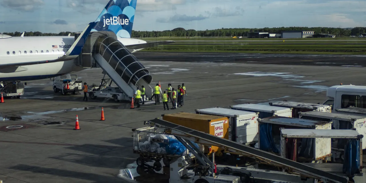JetBlue Takes Biggest Hit Among Airline Stocks as Oil Prices Rise