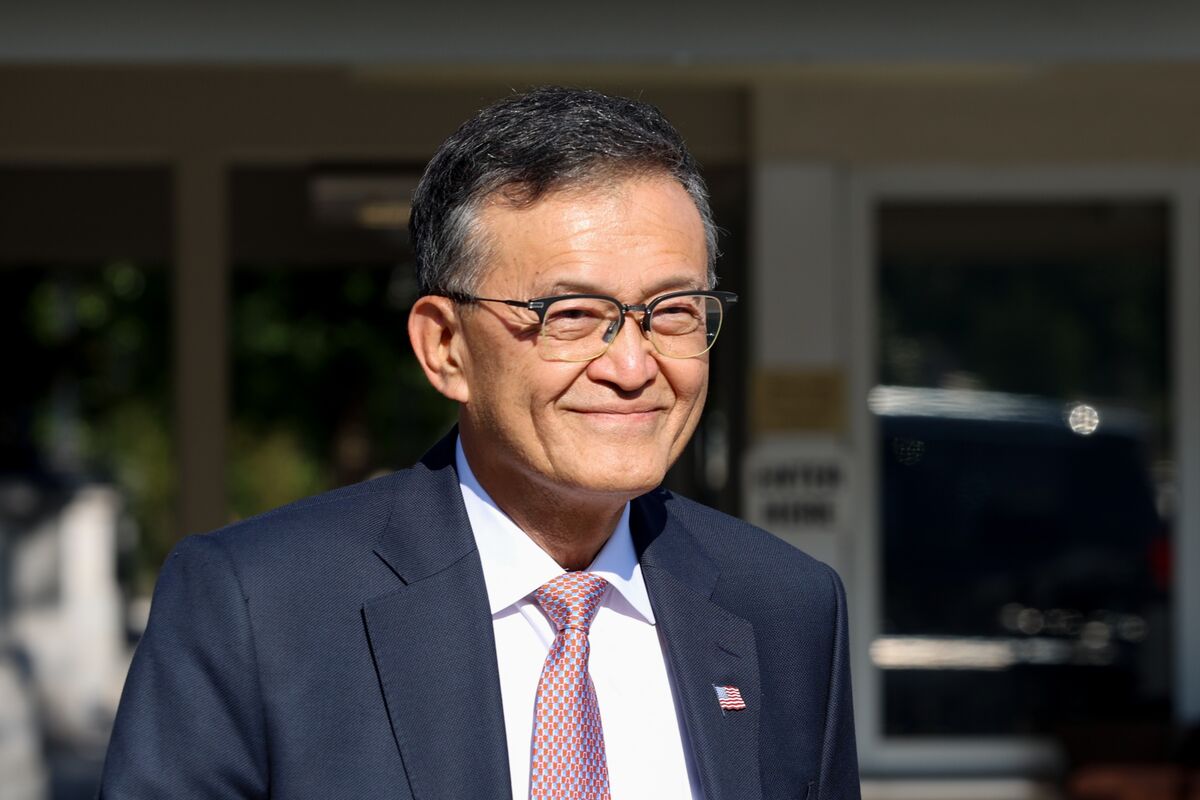Intel CEO Who Won Over Trump and Musk Now Needs a Breakthrough