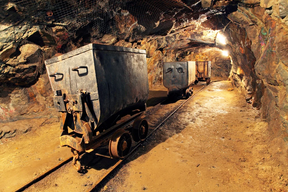 Foremost Lithium Reports Drilling Progress; Barrick Gold Withdraws From Silver Project; Cleveland-Cliffs Raises Prices ... - Benzinga