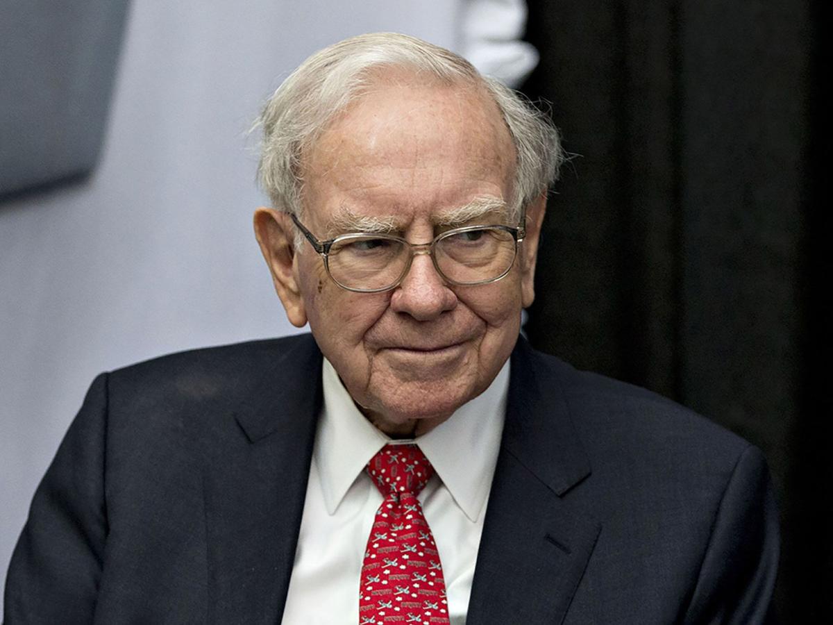 Buffett Sells More BofA Shares After Buybacks Push His Stake Back Above 10%