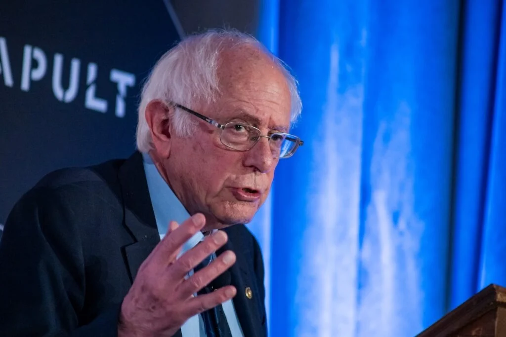 Bernie Sanders Says Thanks To Trump Larry Ellison Gets To Control TikTok US Algorithm And That Is What 'Oligarchy' Looks Like