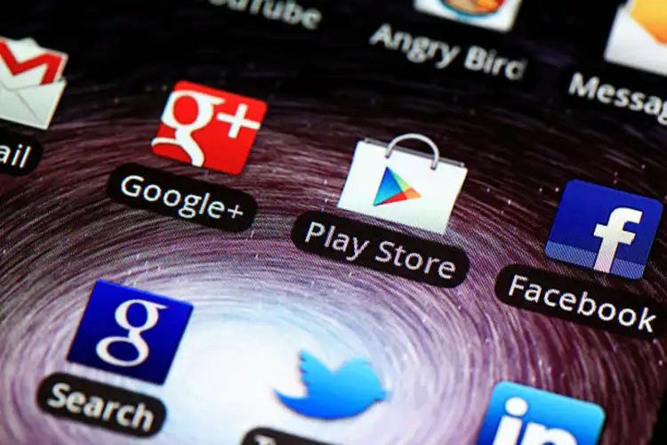 Texas governor signs law mandating age verification on Apple and Google app stores
