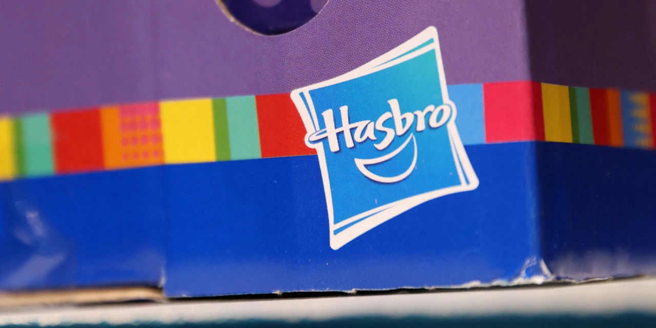 Hasbro Lifts Outlook as Holiday Orders Accelerate