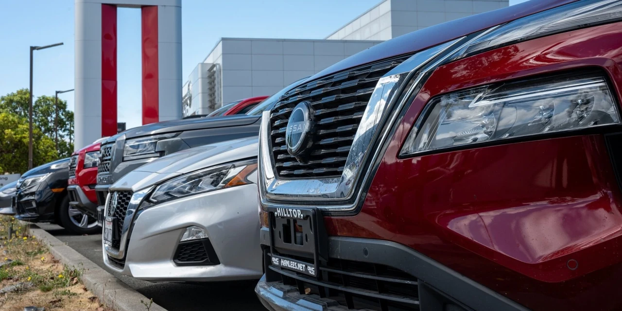 Nissan Recalls Over 300,000 Rogue SUVs Over Throttle-Gear, Engine-Failure Risks