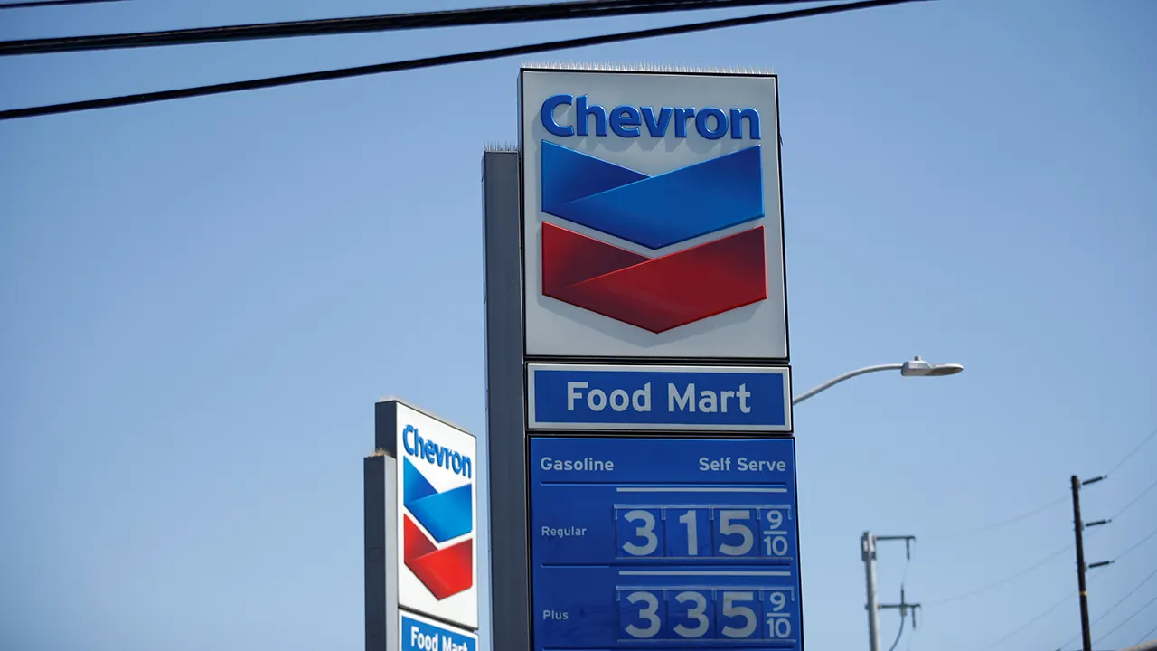 Chevron sells global headquarters, pares back in California amid Texas expansion - Fox Business