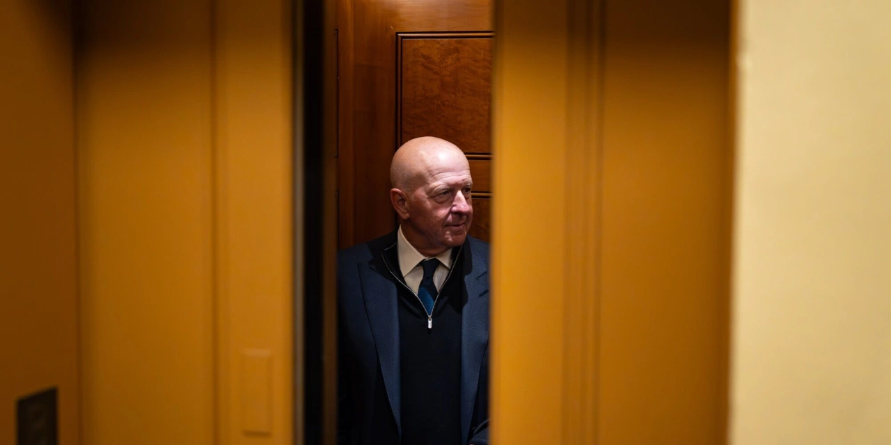 Goldman Sachs Plans to Scrap DEI Criteria for Its Board