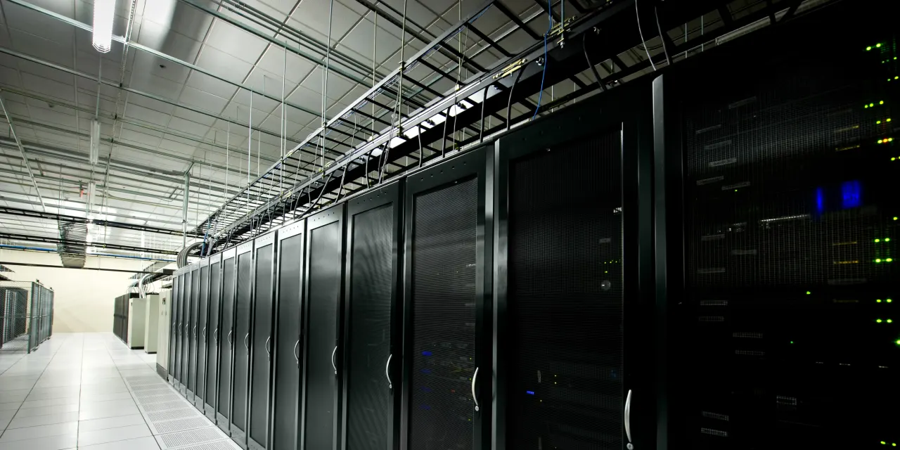 Why Iren Stock Just Got a Double Upgrade to Buy