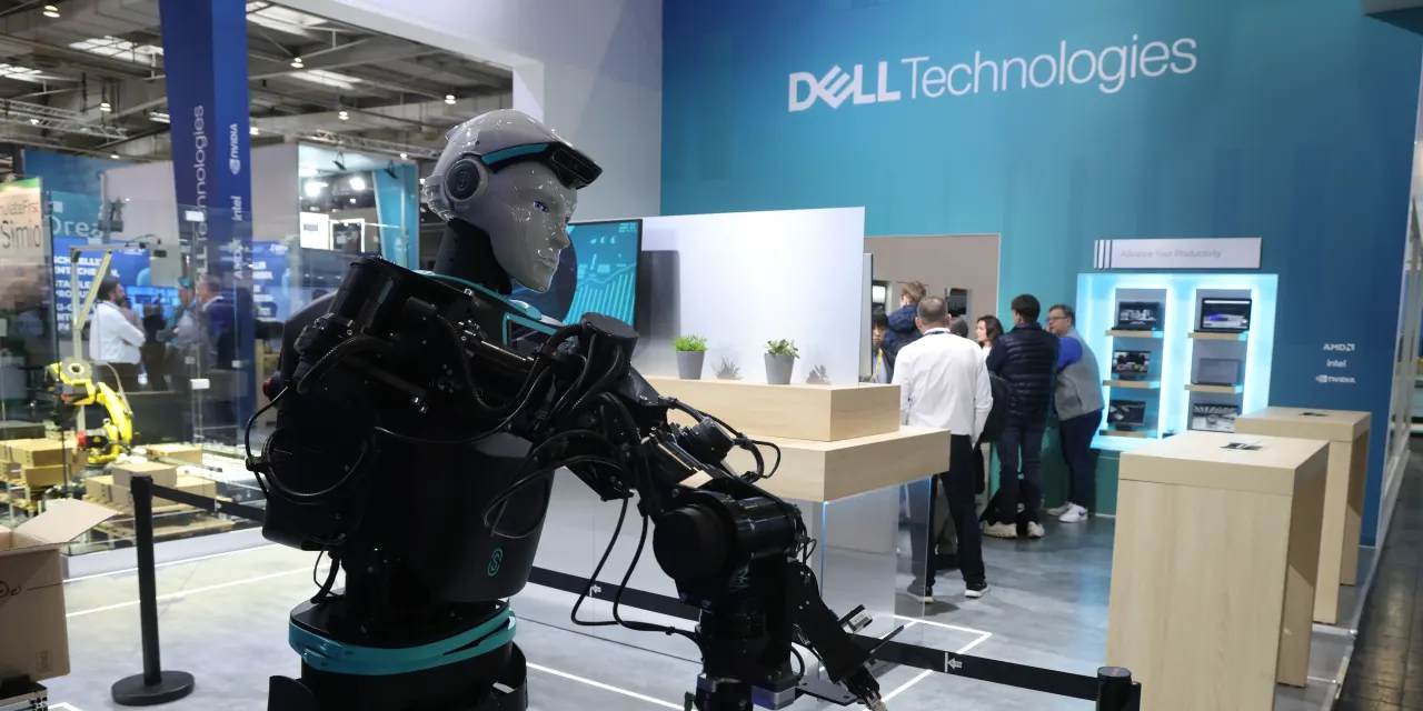 Dell Stock Gains as ‘Old’ Tech Regains Momentum