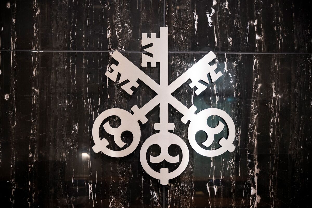 UBS Plans January Job Cuts to Start Final Integration Year