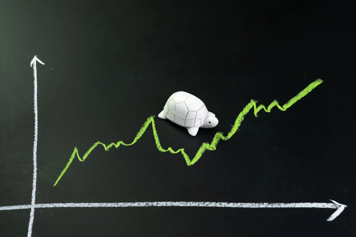 This Warren Buffett Stock Is Beating the S&P 500 in 2026