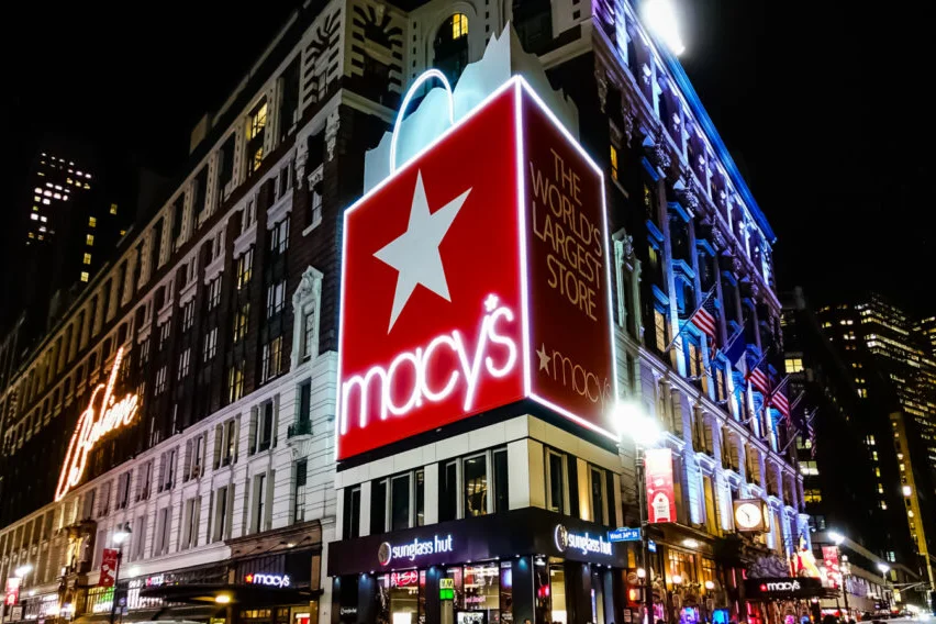 Macy's Delays Q3 Earnings Report Amid Investigation Over $154M Accounting Scandal; Stock Dips