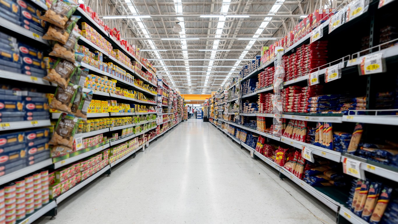 Walmart and Costco Are 1/3 of XLP's Defensive Portfolio, Creating A Huge Risk For A Defensive Holding