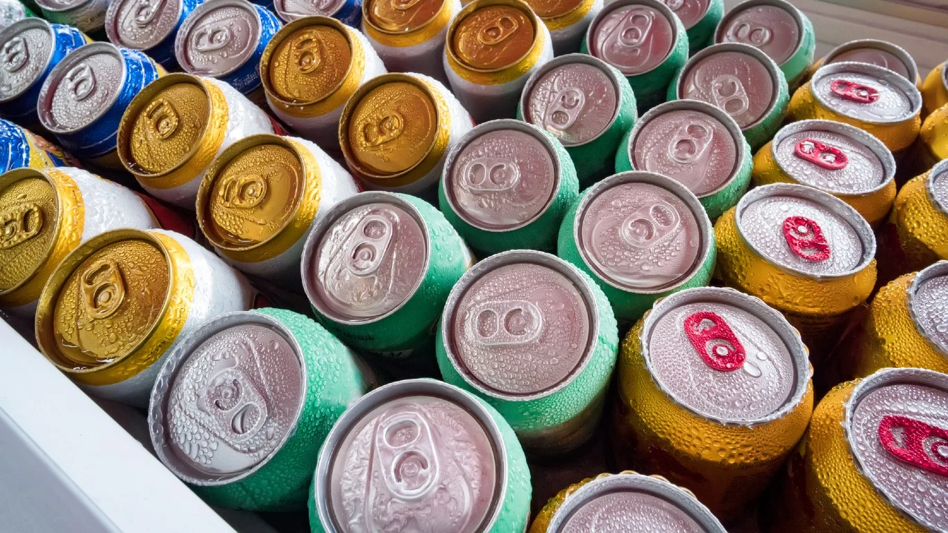 Boston Beer vs Molson Coors: One Bets on Innovation, the Other Is Just Surviving