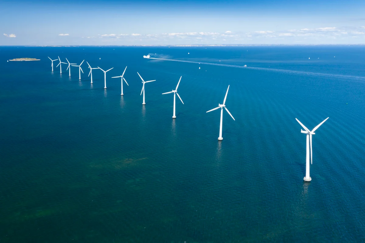 Dominion Energy Is Officially Running the Largest Offshore Wind Project in the U.S. Is the Stock a Buy?