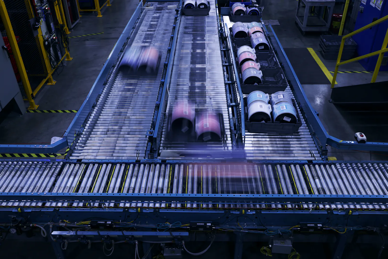 Corning tumbles despite in-line to positive Q3 results and bright Q4 outlook